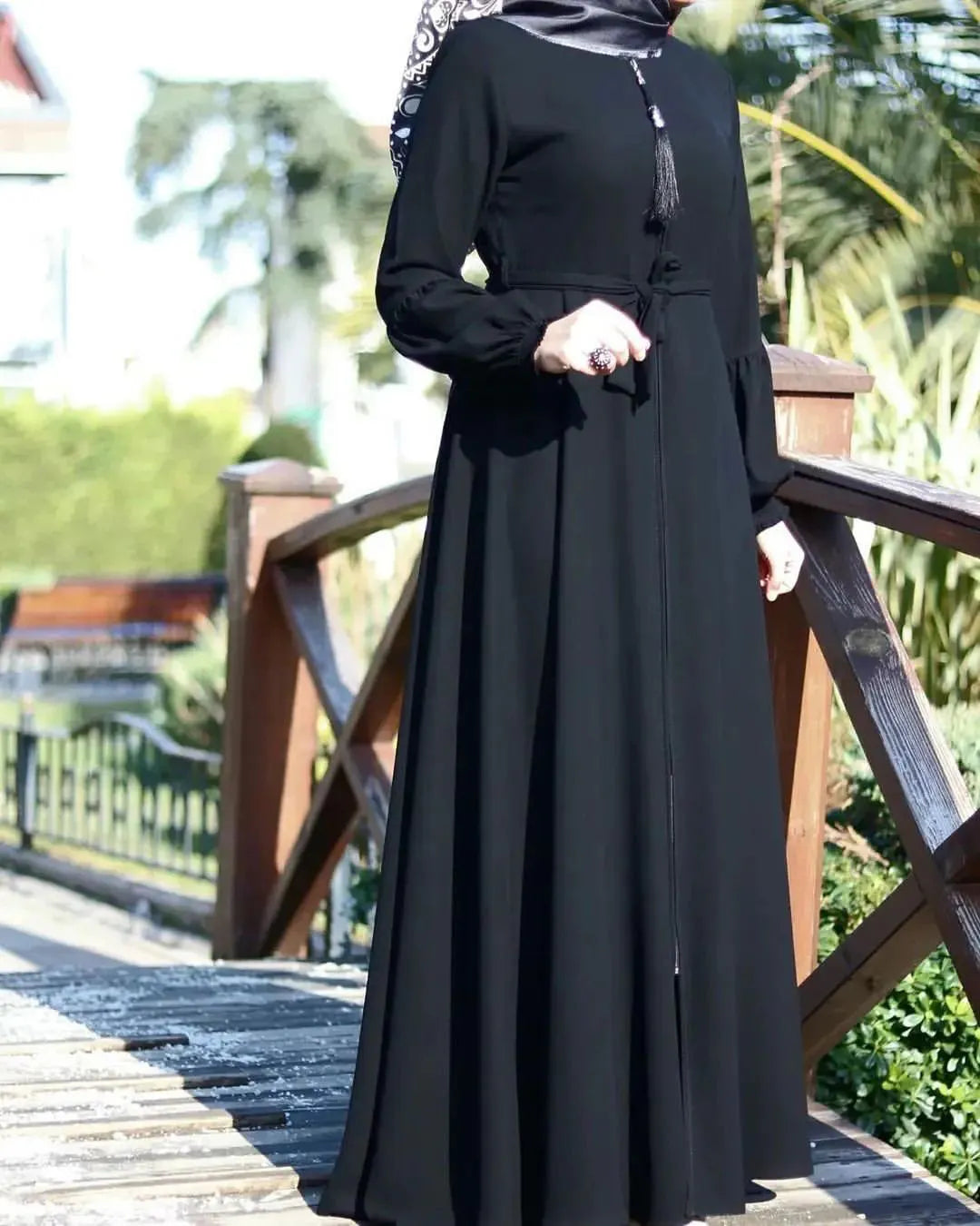 Plain Abaya With Zip